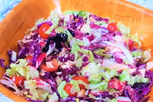 Salata cu somon afumat