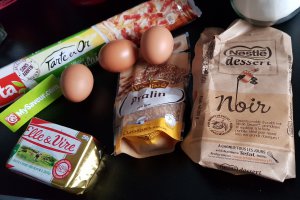 Desert placinta cu ciocolata / Galette des rois