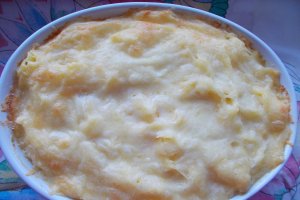 Taitei cu cascaval si telemea, la cuptor