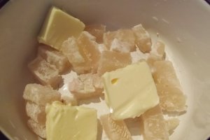 Desert napolitane cu crema de rahat si lamaie