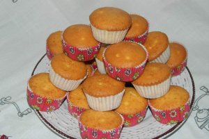 Desert briose cu portocala