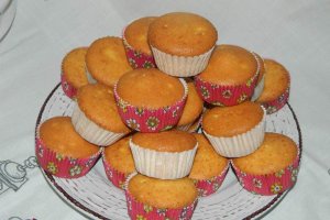 Desert briose cu portocala