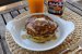 Desert pancakes cu afine si sirop de artar-0