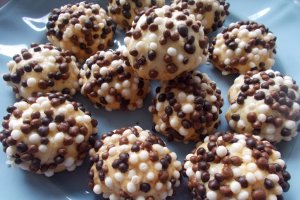 Desert fursecuri cu bobite de ciocolata