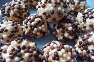 Desert fursecuri cu bobite de ciocolata
