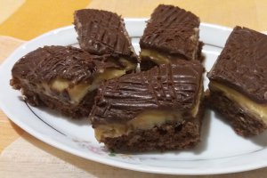 Desert Snickers Bars