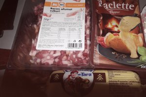 Aperitiv mamaliga in straturi