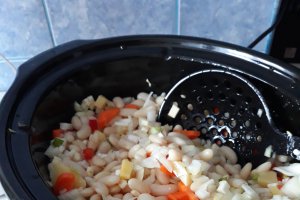Iahnie de fasole in slowcooker Crock-Pot