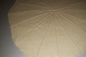 Desert cornulete fragede cu smantana si untura
