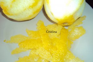 Desert chec cu grapefruit, mac si crema de lamaie