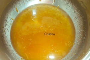 Desert chec cu grapefruit, mac si crema de lamaie