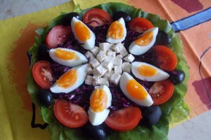 Salata asortata, cu varza rosie