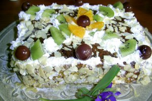 Tort cu mere si crema de zahar ars