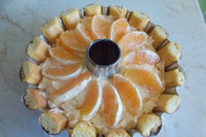 Desert sarlota Diplomat, cu portocale