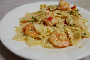 Farfalle cu creveti