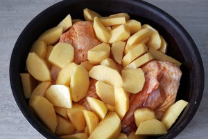 Aripi de curcan cu portocale, la cuptor
