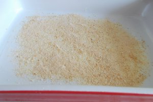 Conopida impanata cu cascaval, la cuptor