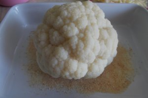 Conopida impanata cu cascaval, la cuptor