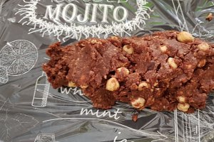 Desert salam de biscuiti cu napolitane