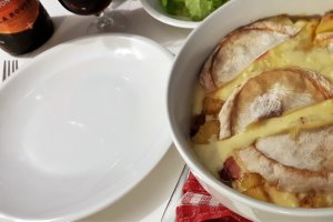 Gratin cu cartofi cu branza Reblochon