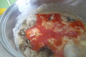 Ficat de porc in sos de vin, cu legume natur