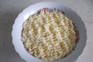 Aperitiv pasta tartinabila, cu oua si telemea
