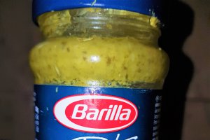 Snitel de curcan cu pesto si mustar