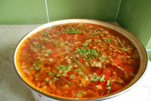 Ciorba de legume, acrita cu moare de varza