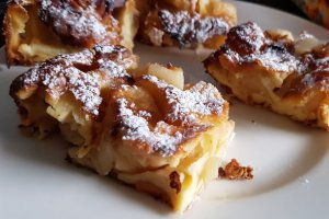 Desert budinca cu mere