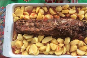 Gribon (os de porc) afumat la cuptor