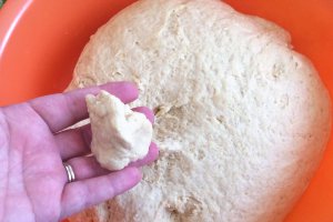 Desert rulouri cu dovleac si dulceata