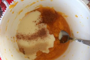 Desert tarta cu dovleac si lapte condesat