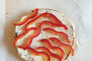 Burger cu avocado si ou