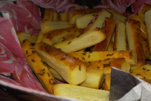 Aperitiv saratele cu chimen