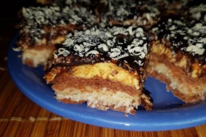 Desert prajitura Regina cu nuca de cocos
