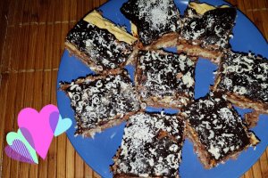 Desert prajitura Regina cu nuca de cocos