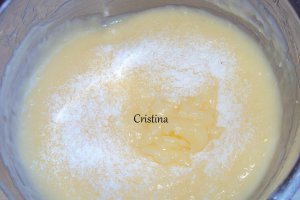 Desert tort de biscuiti cu zmeura