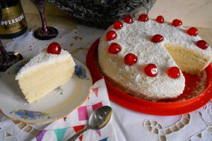 Desert tort Alba ca Zapada - Reteta nr. 500