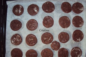 Desert biscuiti cu crema de ciocolata