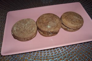 Desert biscuiti cu crema de ciocolata