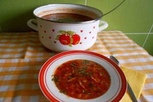 Supă de roșii, cu orez și afumătură