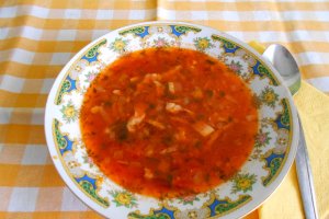 Supă de roșii, cu orez și afumătură
