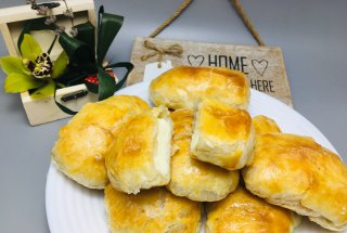 Aperitiv pateuri cu branza