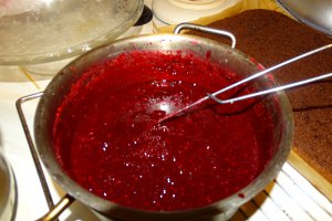 Desert prajitura cu fructe de padure