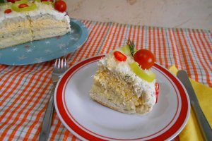 Aperitiv tort, cu oua si lactate
