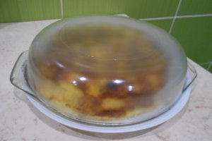 Desert budinca de gris cu visine si jeleu
