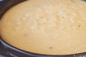 Mamaliga cu parmezan, paprika si marar