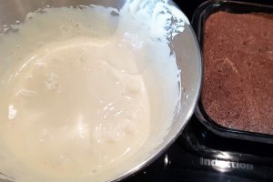 Desert prajitura cu nuci si cu ciocolata (Chinezoaica)