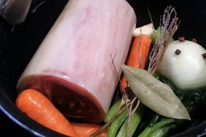 Piept de porc cu fasole boabe