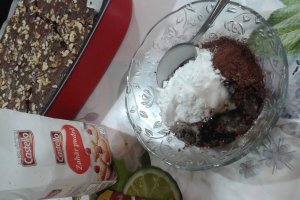 Desert negresa cu nuci si portocala